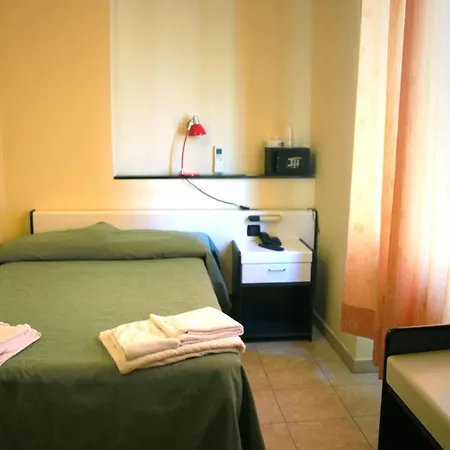 Ξενοδοχείο Mary 3*