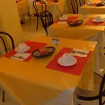 玛丽酒店 酒店 3*