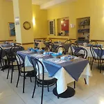玛丽酒店 3*
