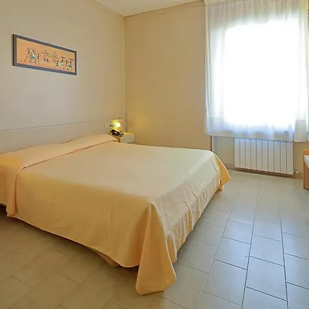 Mary Hotel 3*