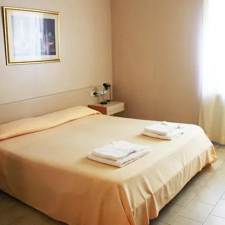 Mary 3* La Spezia