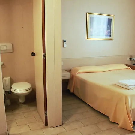 Mary 3* La Spezia