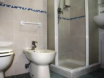 Mary Ла-Спеція