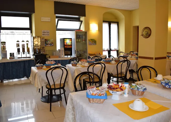 Готель Mary 3*