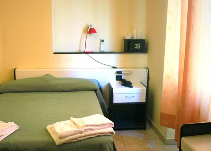 Готель Mary 3*